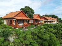 Marind Dive Eco Resort Hotels in 
