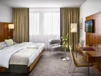 K+K Hotel am Harras Hotels near Cafe Zimt