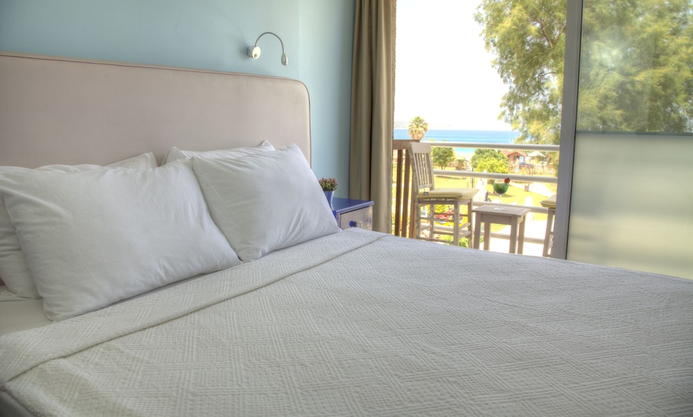 Rooms Smart Luxury Hotel & Beach