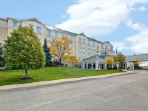 Hilton Garden Inn Toronto/Mississauga Hotels near Erindale GO Station