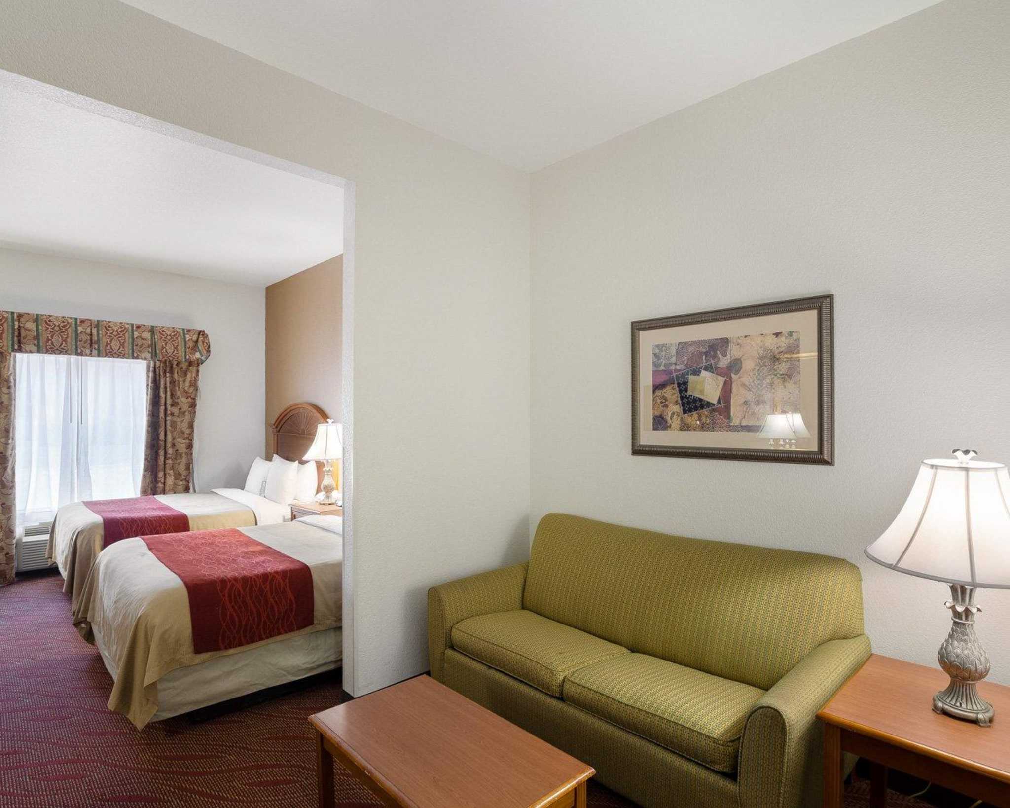 Comfort Inn & Suites Near Medical Center