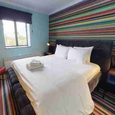 Village Hotel Birmingham Dudley Rooms