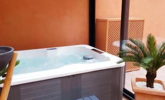 Riad Spa "Les Portes de l'Orient" Tours