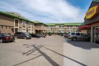 Sandman Inn Kamloops - Bãi đậu xe