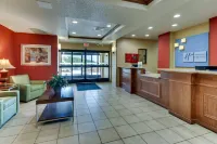 Holiday Inn Express & Suites Lancaster-Lititz Hotels in Warwick Township