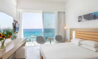 Vrissaki Beach Hotel - Housity