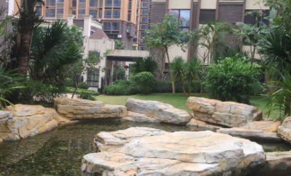 Lady's Luxurious Beautiful House Apartment (Changbin West First Street)