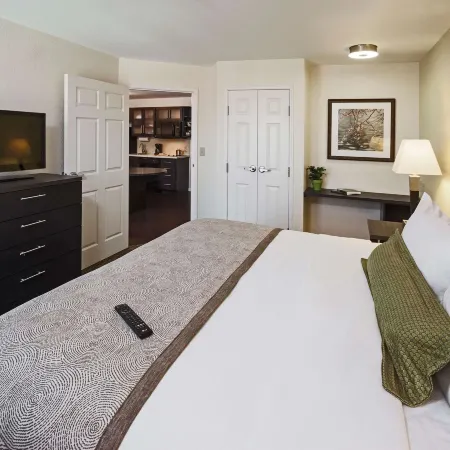 MainStay Suites- Kansas City Overland Park