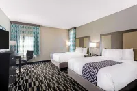 La Quinta Inn & Suites by Wyndham Sweetwater East