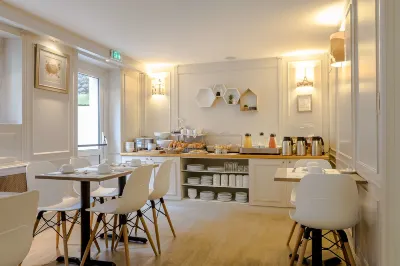 Hôtel Montcalm Paris