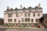 Abbey Strand Apartments, at Holyrood โรงแรมใกล้โฮลีรูด เอบเบ