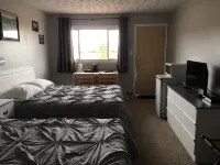 The Sunshine Inn Hotels near Joggins Fossil Cliffs & Centre