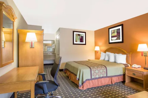 Days Inn by Wyndham Monroe La