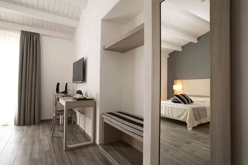 Palazzo Ducale Suites - Airport Shuttle