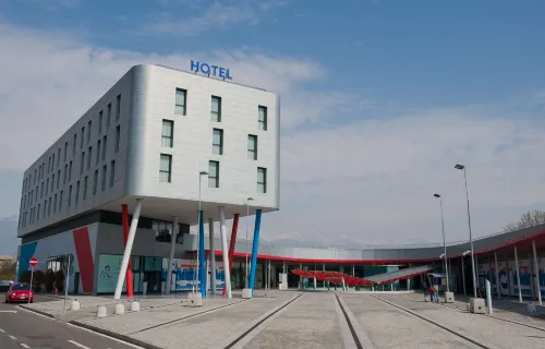 Hotel Rivarolo فنادق في Front