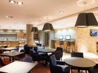 Ibis Edinburgh Centre South Bridge – Royal Mile Hotels near Central Library