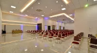 Porto Minas Hotel e Convenções