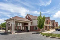 Best Western Plus Louisville Inn  Suites فنادق في Louisville