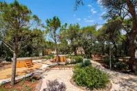 Arena One 99 Glamping - Haustierfreundliche