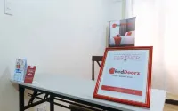 RedDoorz Plus @ Costa Roca Balamban Hotel di Kota Toledo
