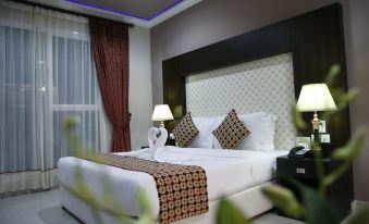 Crystal Palace Hotel