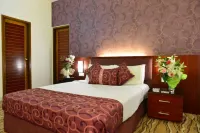 Amazon Lilly Lake View Residence Hotel di Dhaka