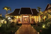 Green Park Boutique Hotel Отели в г. Вьентьян