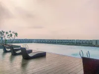 Restful and Modern Studio at Vasanta Innopark Apartment Hotel dekat Ramayana Cibitung