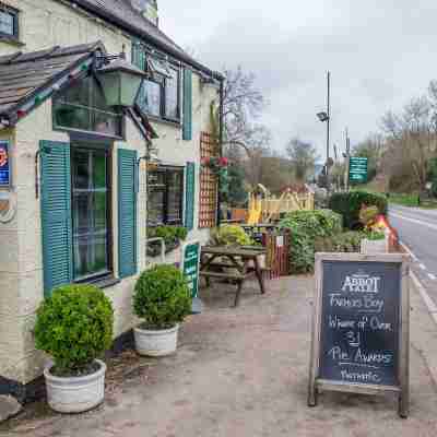 The Farmers Boy Inn Guest House Hotel Exterior