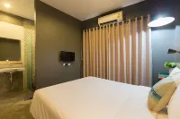 스리숙산트 스퀘어