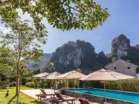Montania Lifestyle Hotel Hotels in Phanom