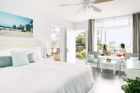 Bayside Hotel