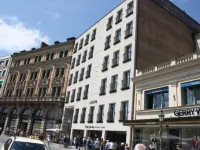 Louis Hotel