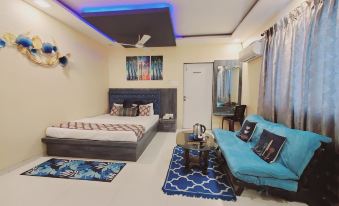 Hotel Mari Aai Residency