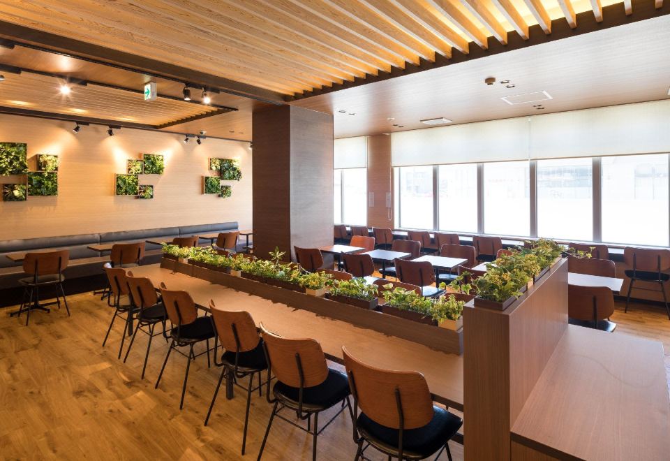 1. 컴포트 호텔 나..