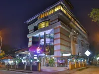 Hotel Fort Queen โรงแรมใกล้Metro Aluva Railway Station