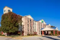 Holiday Inn Express & Suites Harrison Hotel dekat Bandara Boone County
