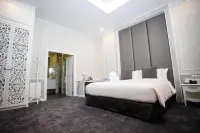 Varimantra Hotel Hotels in Bang Yai District