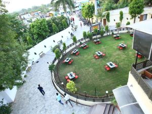 Hotel Saroj Sagar Madhya Pradesh