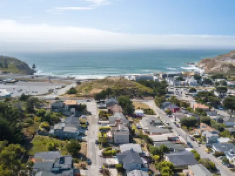 @ Marbella Lane - KnollTop Property | HotTub 帕西菲卡酒店