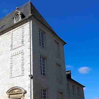 Le Seigneur de Bons Hotel Exterior