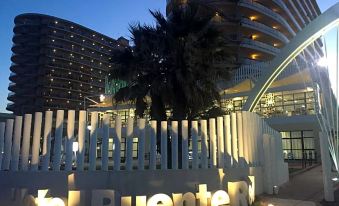 Hotel Puente Real