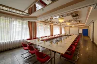 Parkhotel Frankfurt Airport Hotels in Hattersheim am Main