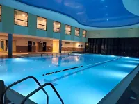 Athlone Springs Hotel - Kolam Renang