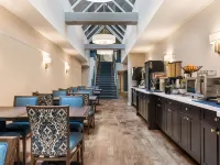 Independence Park Hotel, Premier Collection フランクリン・スクエア周辺のホテル