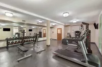 Best Western Plus Fort Saskatchewan Inn  Suites