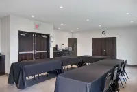 Motel 6 Airdrie, AB Hotels in Rocky View County