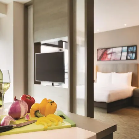 Hyatt House Shenzhen Airport