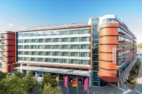 Avani Frankfurt City Hotel Hotels near Zeil