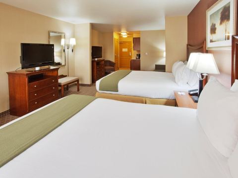 Holiday Inn Express & Suites Willows